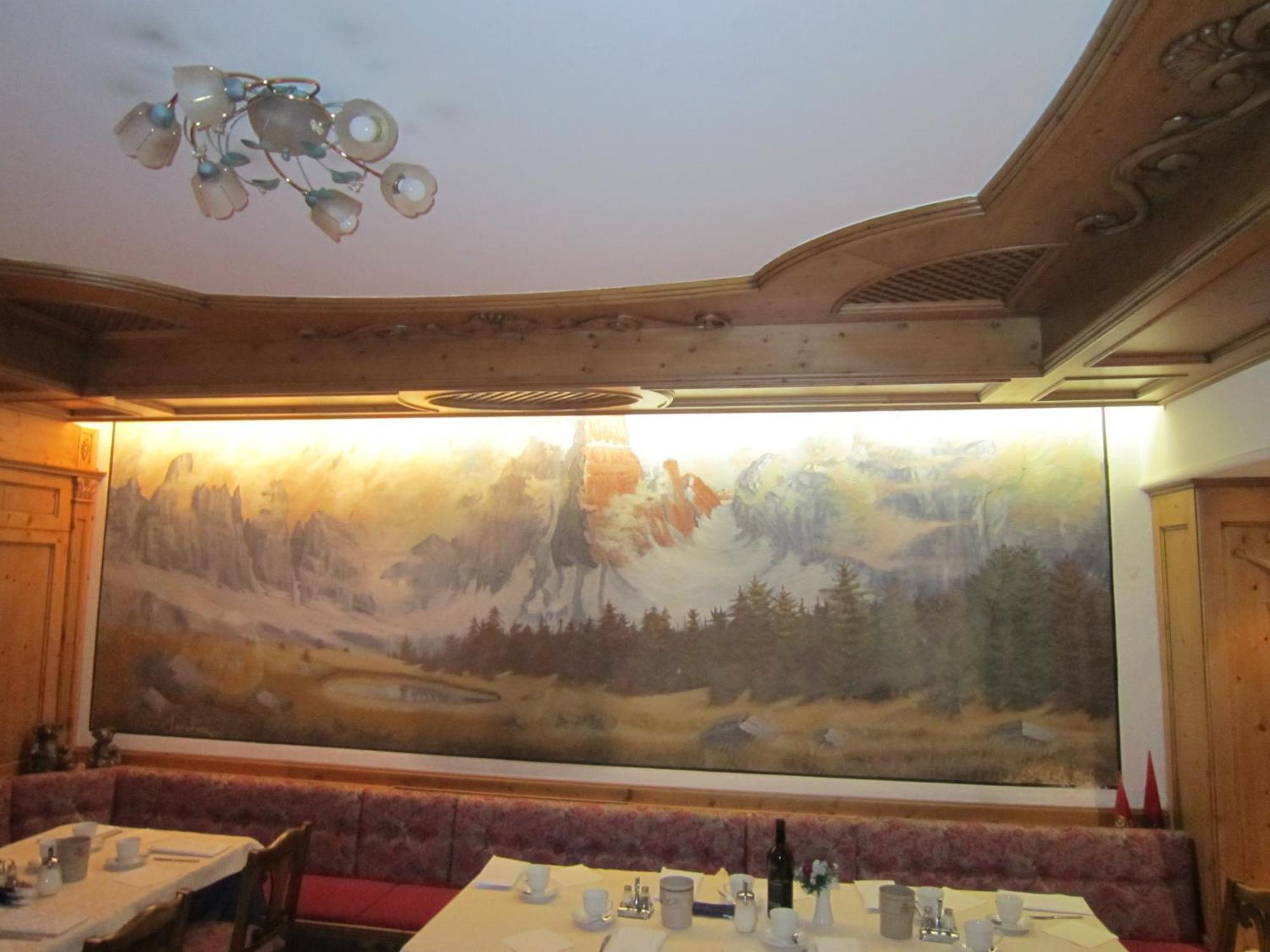 Hotel Alpina Pinzolo Ngoại thất bức ảnh
